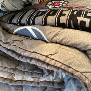 Pottery Barn Teen Twin NBA comforters and sheet set